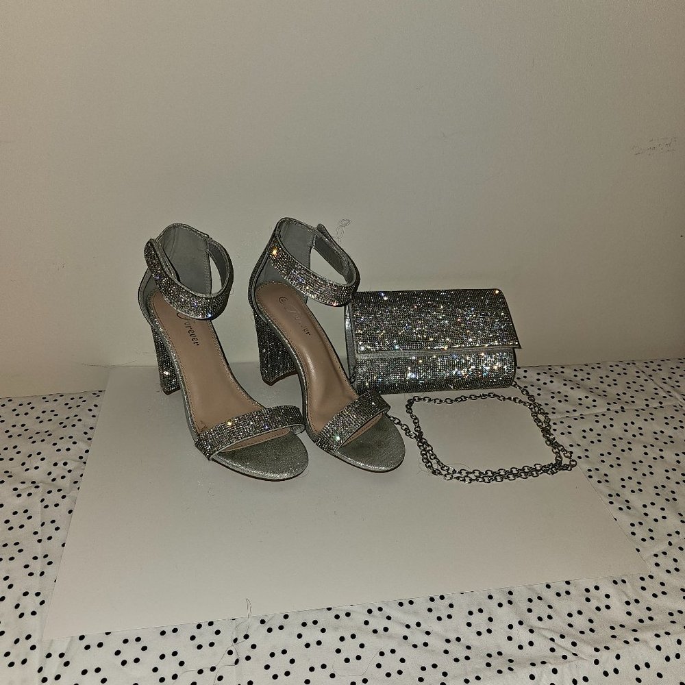 Silver Strap Block-heel Sandal w/matching purse